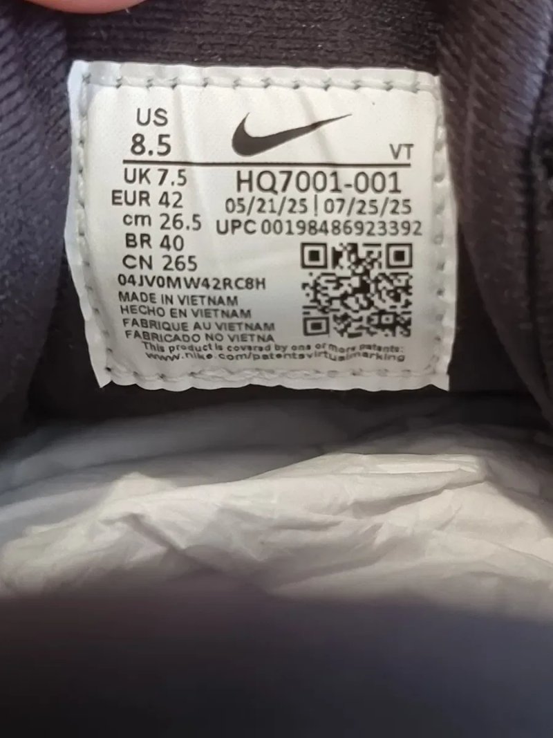 Оригінал 100% кросівки nike vomero 18 gore-tex  euro 42 / 42.5 — фото 6