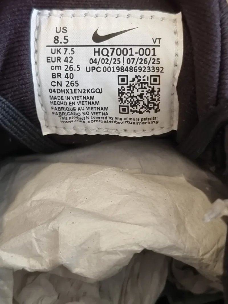 Оригінал 100% кросівки nike vomero 18 gore-tex  euro 42 / 42.5 — фото 7