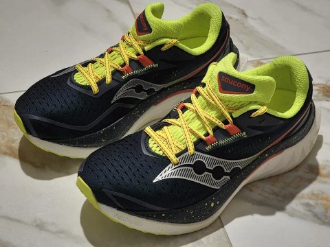Оригінал 100% кросівки Saucony Endorphin speed 4 EUR 40.5