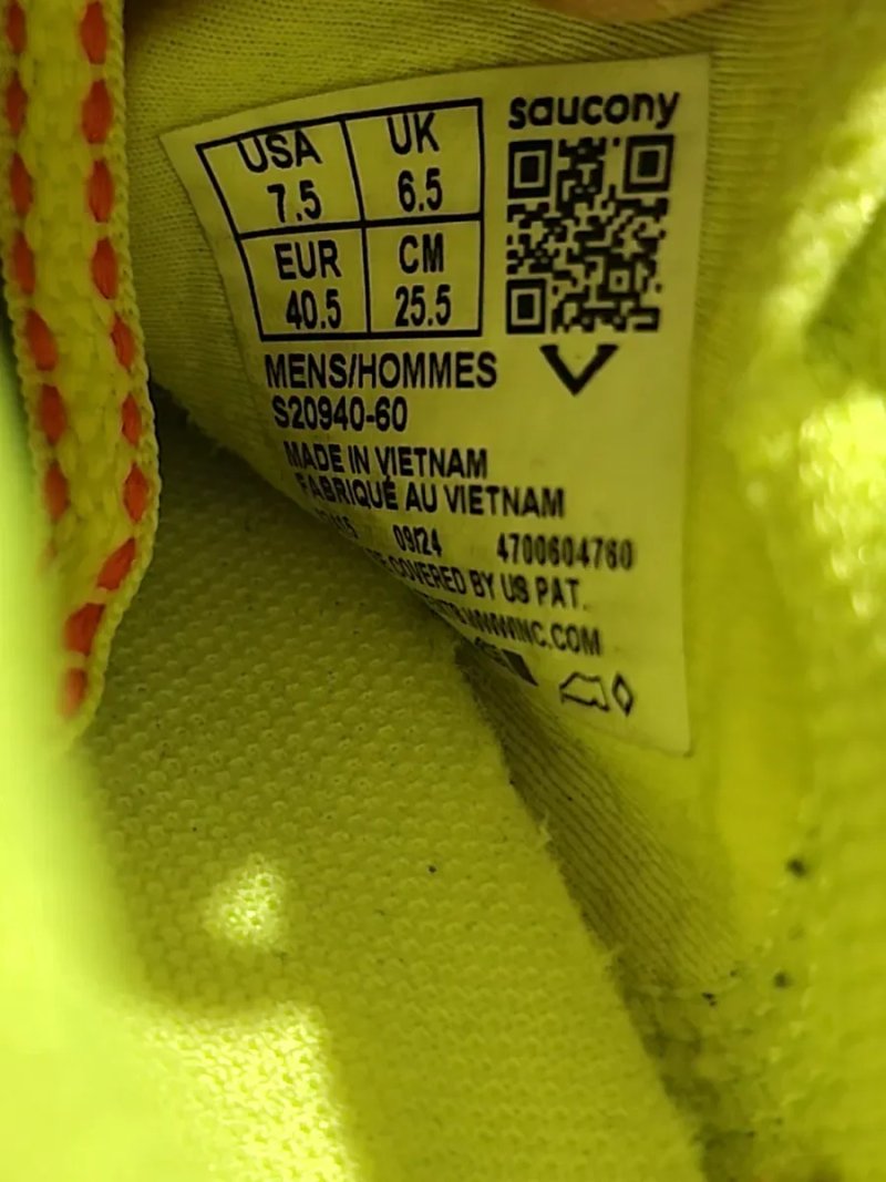 Оригінал 100% кросівки Saucony Endorphin speed 4   EUR 40.5 — фото 7