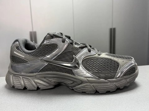 Оригінал 100%. Nike V5 Rnr Anthracite Black HJ5228-001. /28,5см/