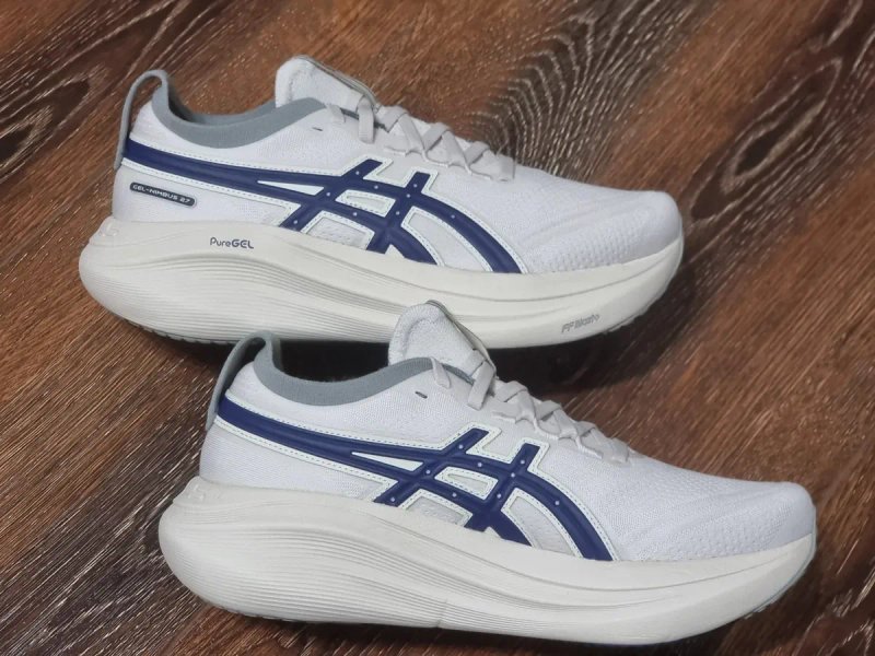 Оригінал 100% професійні жіночі кросівки asics nimbus 27 eur 40.5 — фото 3