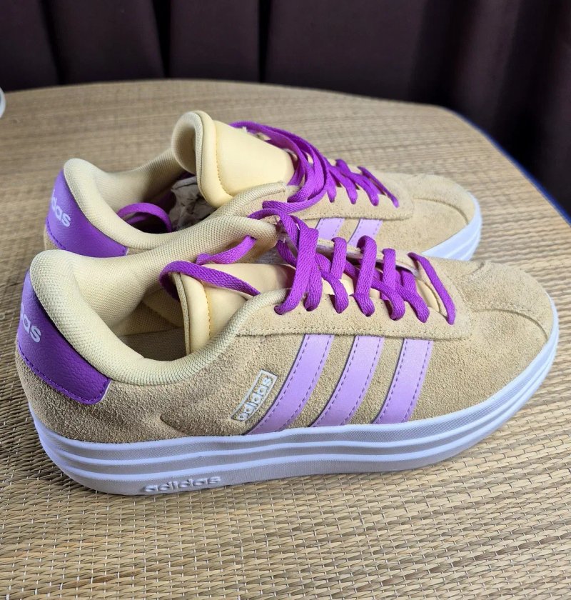 Оригінал 100% Жіночі кросівки Аdidas VL Court Bold на високій платформі(Розмір 39⅓-25см) — фото 2