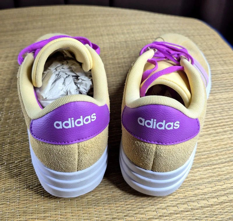Оригінал 100% Жіночі кросівки Аdidas VL Court Bold на високій платформі(Розмір 39⅓-25см) — фото 4