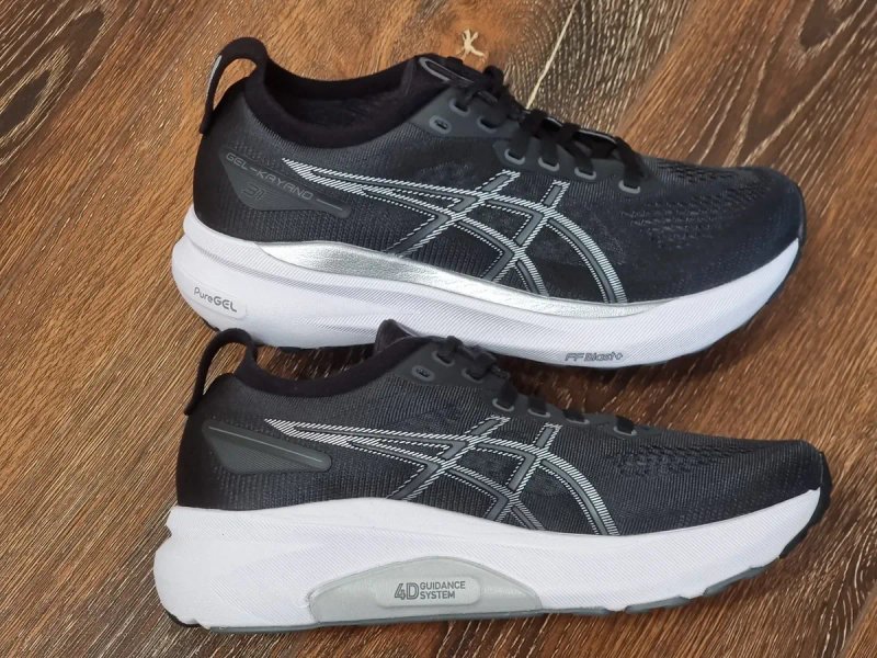 Оригінал 100%  жіночі кросівки asics gel kayano 31  euro 37.5 — фото 3