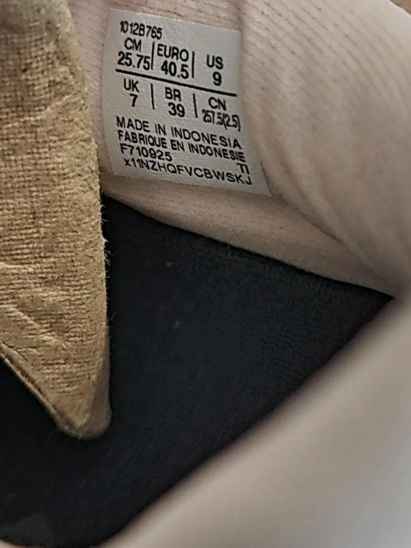 Оригінал 100% жіночі кросівки asics novablast 5  eur 40.5 — фото 7