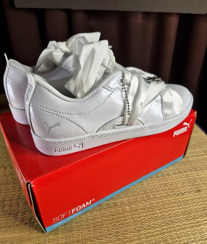 Оригінал 100% Жіночі кросівки Puma Basket Heart з широкими атласними шнурками(Розмір 36-22,5см) — фото 2