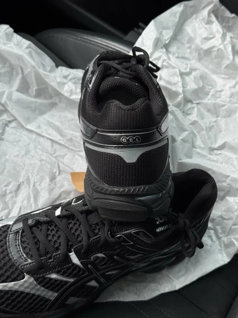 Оригинал Asics Gel Cumulus 16 Black (1203A733 002) оригинальние летние мужские черние кроссовки асикс — фото 6