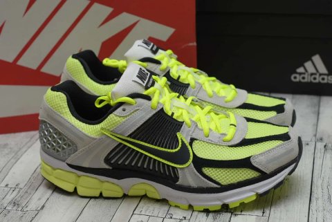 Оригінал! Чоловічі кросівки кроссовки Nike Vomero 5 Life Lime Grey/Green FB9149-701