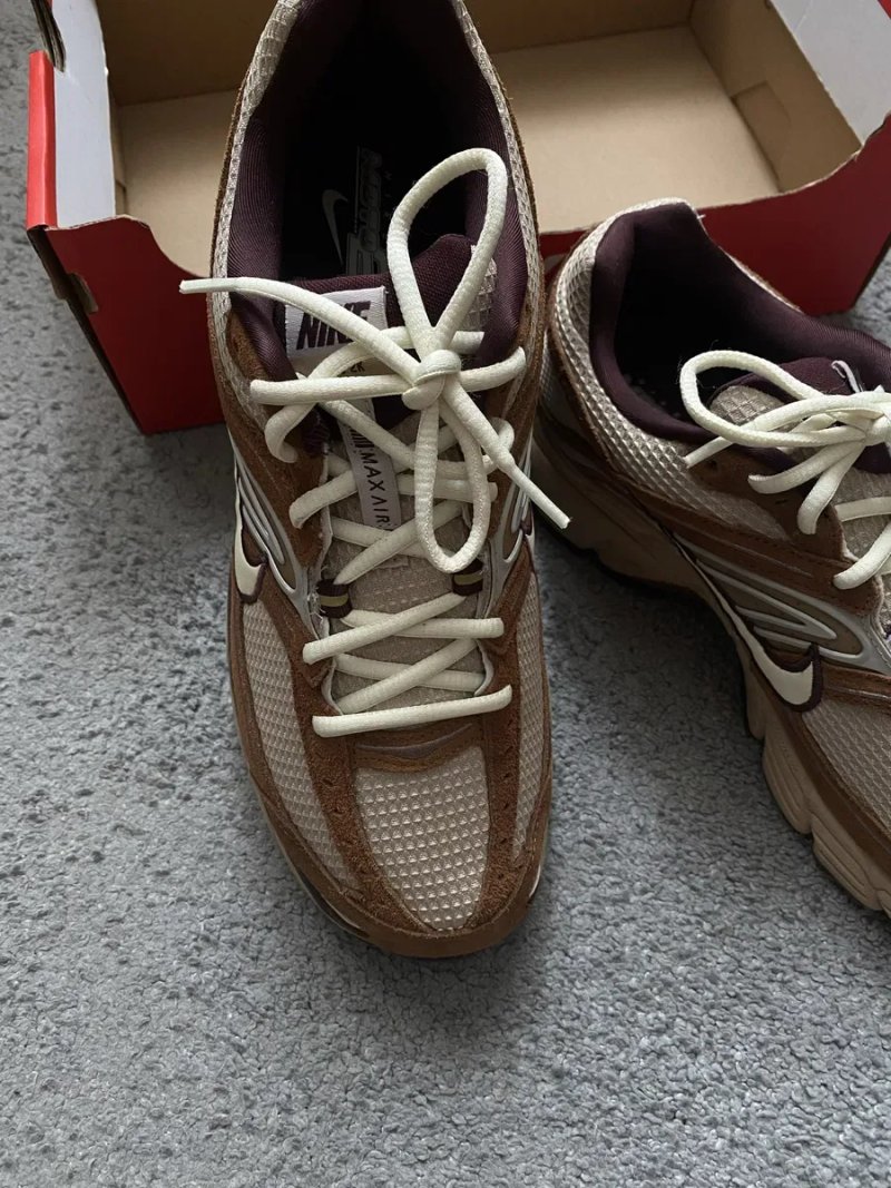 Оригінал! Чоловічі кросівки Nike Air Max Moto 2k 42 IQ3410-281 p-6000 dunk react  initiator vomero — фото 5