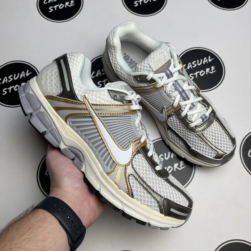 ОРИГІНАЛ Чоловічі Кросівки Nike Zoom Vomero 5 45.5 HJ7247-099 з США — фото 3