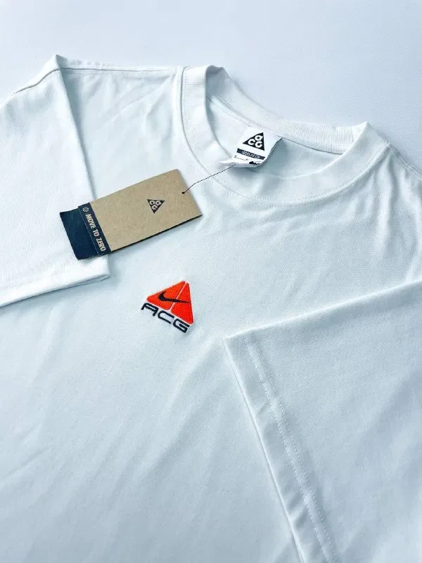 Оригінал! Футболка Nike ACG (біла) (L) Нова з бірками! — фото 2