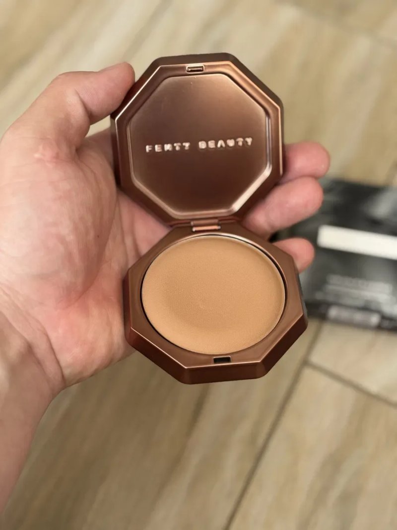 Оригінал! Кремовий бронзер Fenty Beauty Sun Stalk’r Soufflé Pressed Mousse Cream Bronzer — Suga Cookie / Biscotti / Churro Twist — фото 5