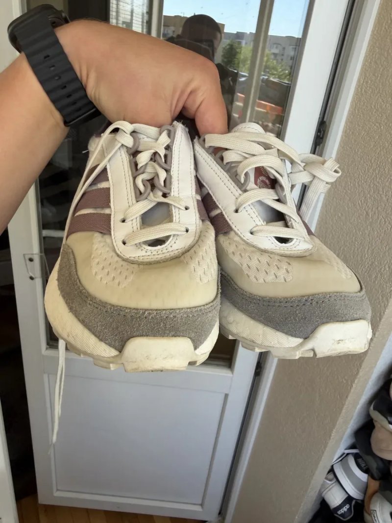 Оригінал! Кросівки adidas Retropy E5, розмір 36 2/3 — фото 8