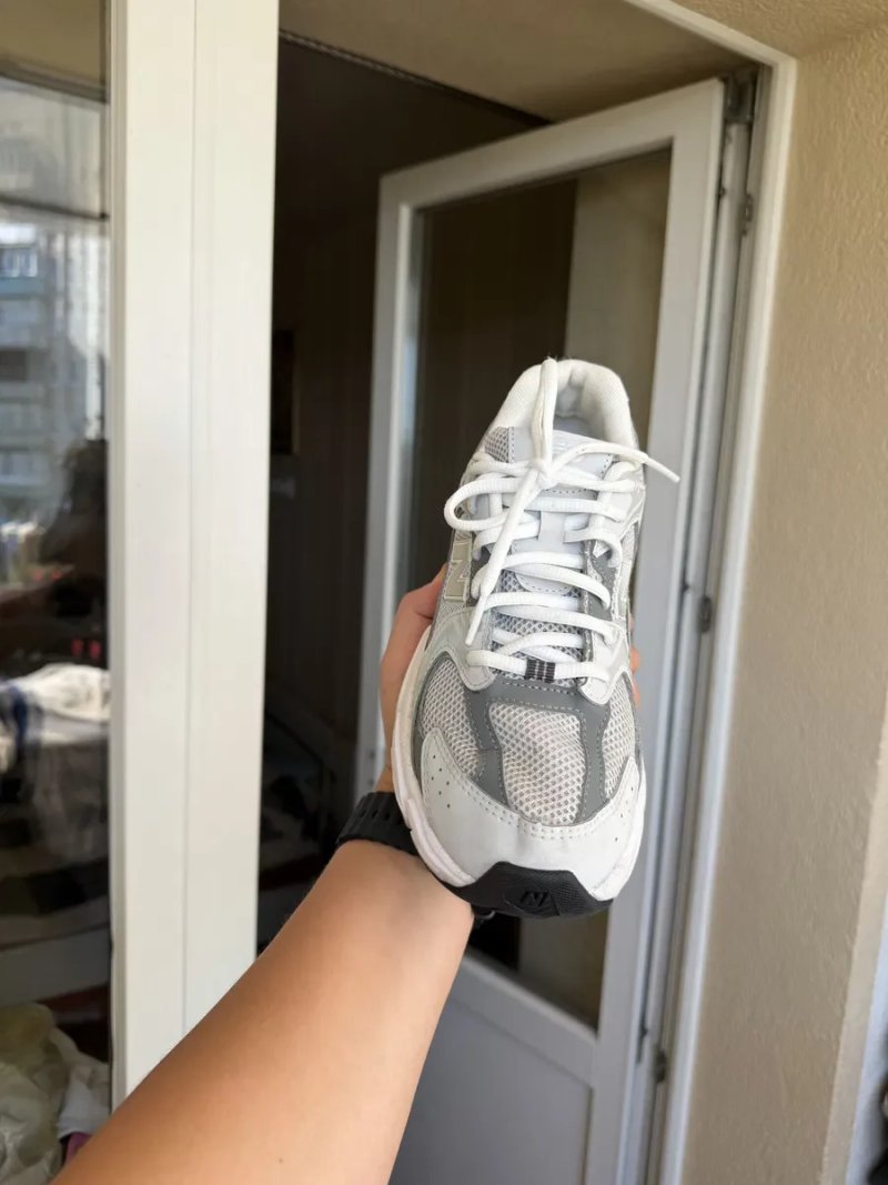 Оригінал! Кросівки New Balance 530 , розмір 39 (25,5 від краб ло краю ) — фото 2