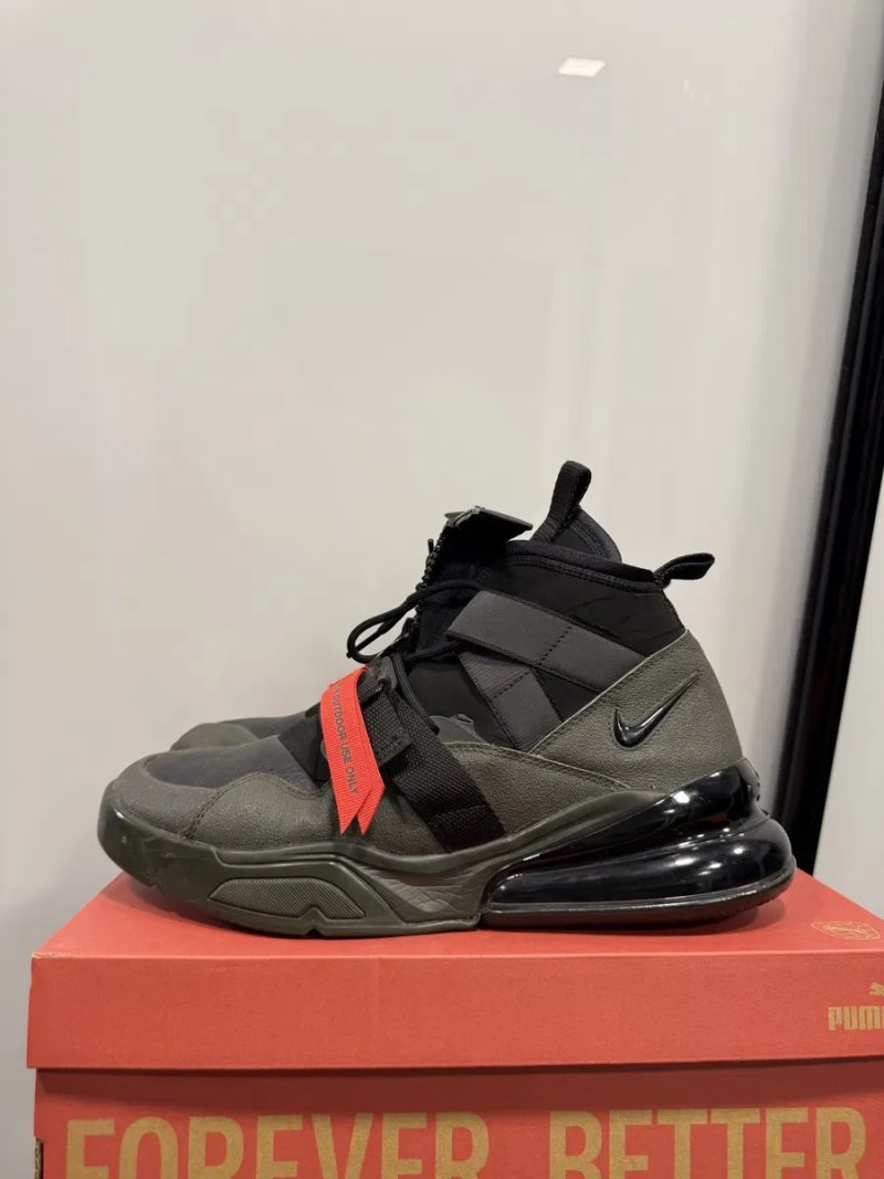 Оригінал Nike Air Force 270 utility — фото 2