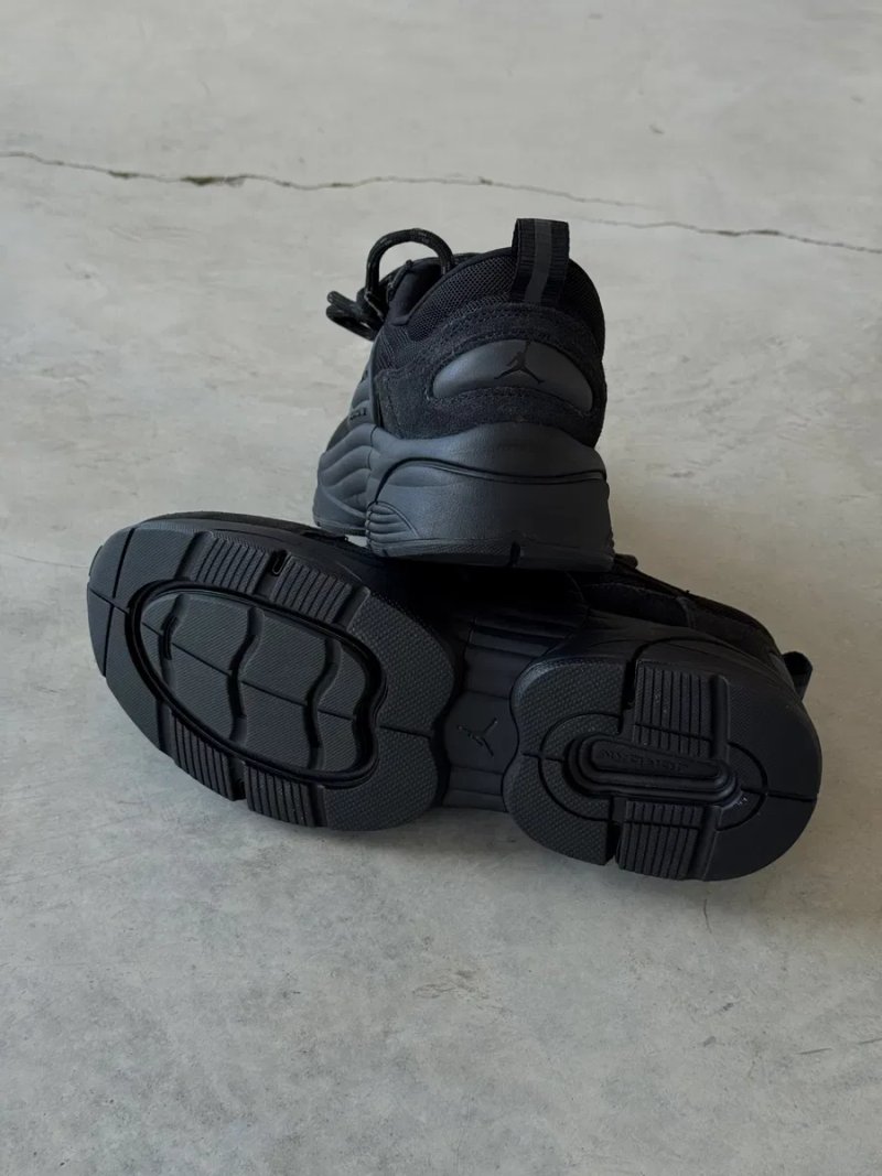 Оригинал Nike Air Jordan Trunner O/S Black (IB3722 003) черние джордан — фото 6