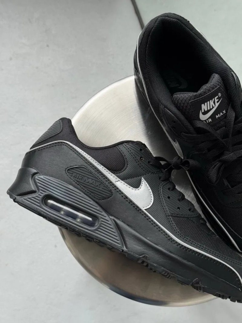 Оригинал Nike Air Max 90 Prm Reflect (HV4517 002) чорні 90 найк аір макс чоловічі осінні кросівки — фото 2