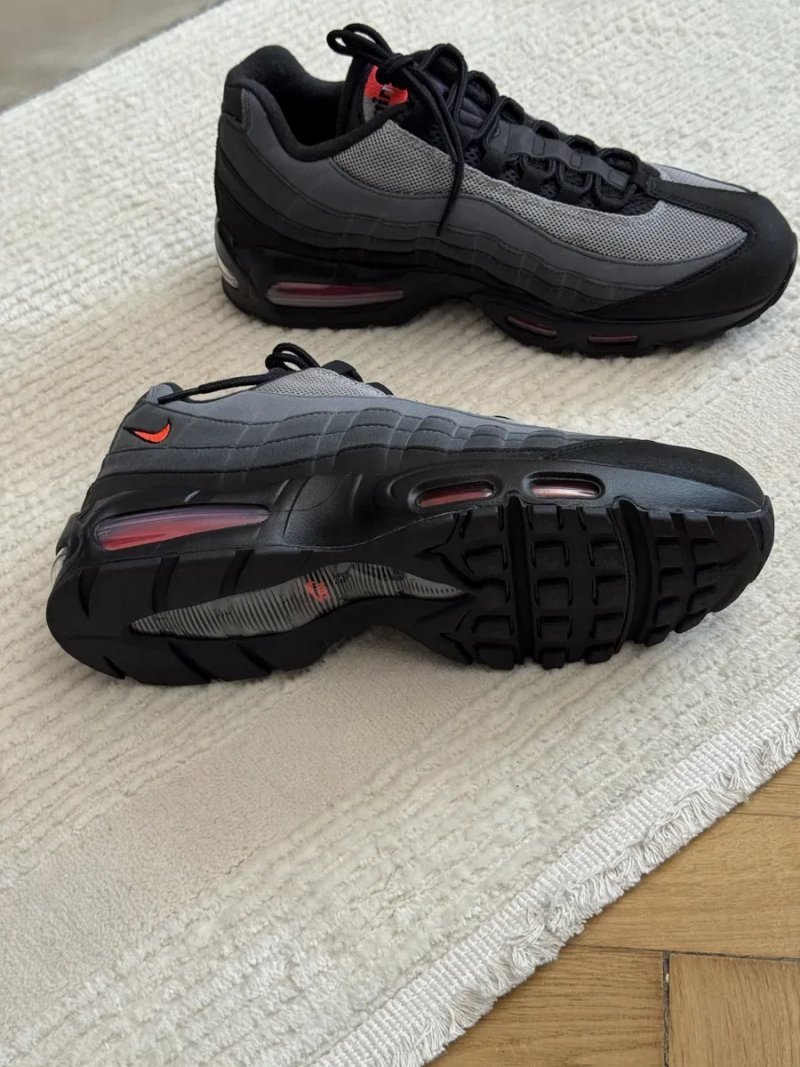 Оригинал Nike Air Max 95 OG Big Bubble Bright Crimson (IH4457 002) — фото 4