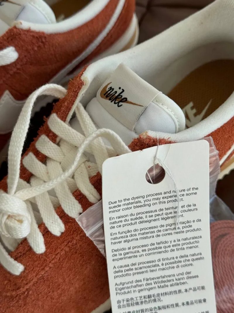 Оригинал Nike Cortez SE Suede Dark Russet Flex Muslin (HF3142 200) кроссовки найк кортез оранжевие — фото 3