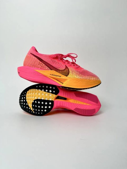 Оригинал Nike ZoomX Vaporfly Next 3 Hyper Pink Laser (DV4129 600)