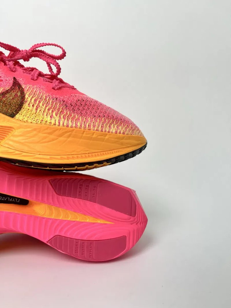 Оригинал Nike ZoomX Vaporfly Next 3 Hyper Pink Laser (DV4129 600) — фото 3