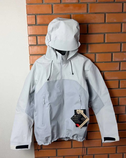 ОРИГІНАЛ НОВА‼️Arc'teryx Beta AR Jacket жіноча (Arctic Silk, L)