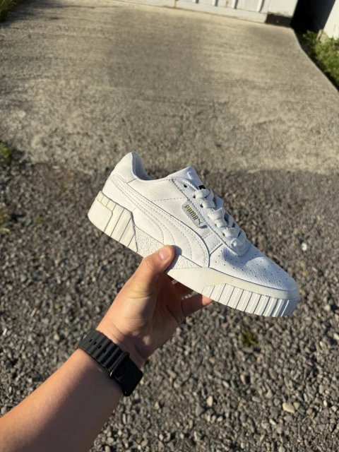 Оригінал! Шкіряні кросівки Puma Cali,розмір 39 (24,5 см )