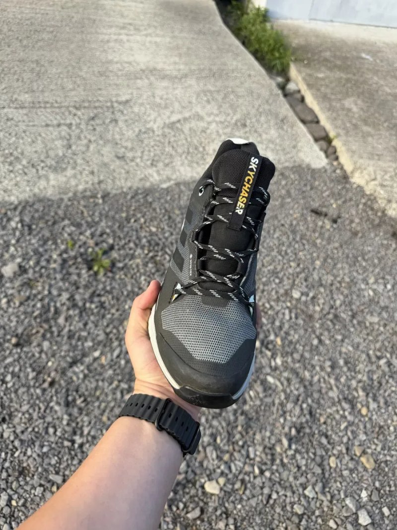 Оригінал!  трекінгові кросівки adidas Terrex Skychaser GORE-TEX Hiking 2.0, розмір 44 2/3 (29 см ) — фото 2