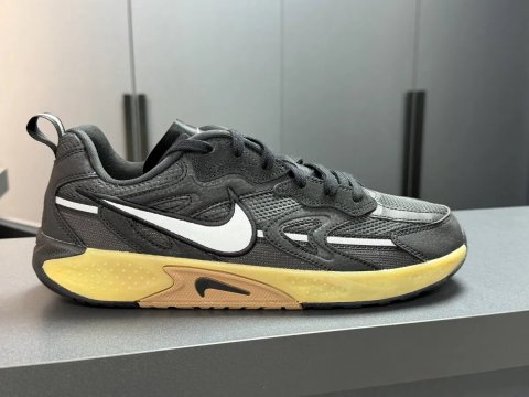 Оригінал !!!жіночі кросівки   Nike Jam Black FN0314-002 /23,5см,24см,25см,25,5см,26,5см/