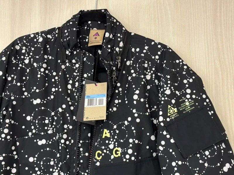 Оригінальна чоловіча куртка NikeLab ACG Insulted розмір М — фото 3