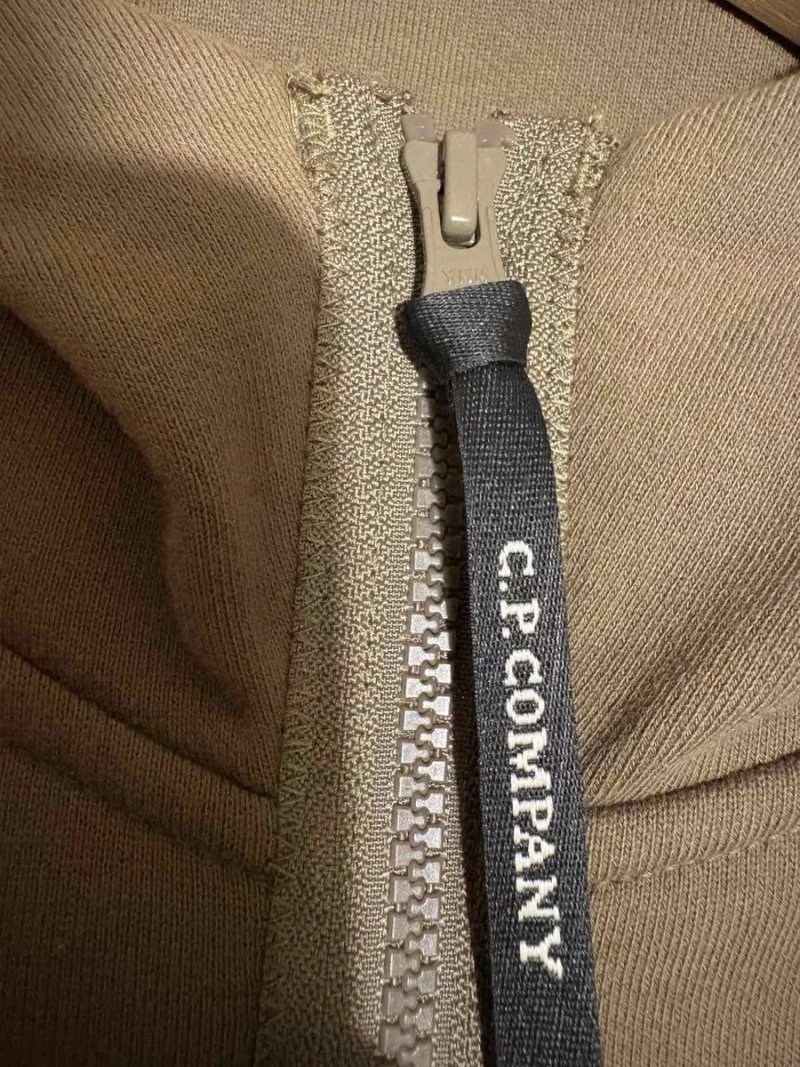 Оригінальне зіп худі C.p company khaki, худи оригинал C.p Company хаки, зип худи, зипка Cp company оригинал ная — фото 5