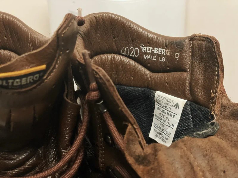 Оригінальні британські Altberg Defender Combat Boots    43–44 — фото 2