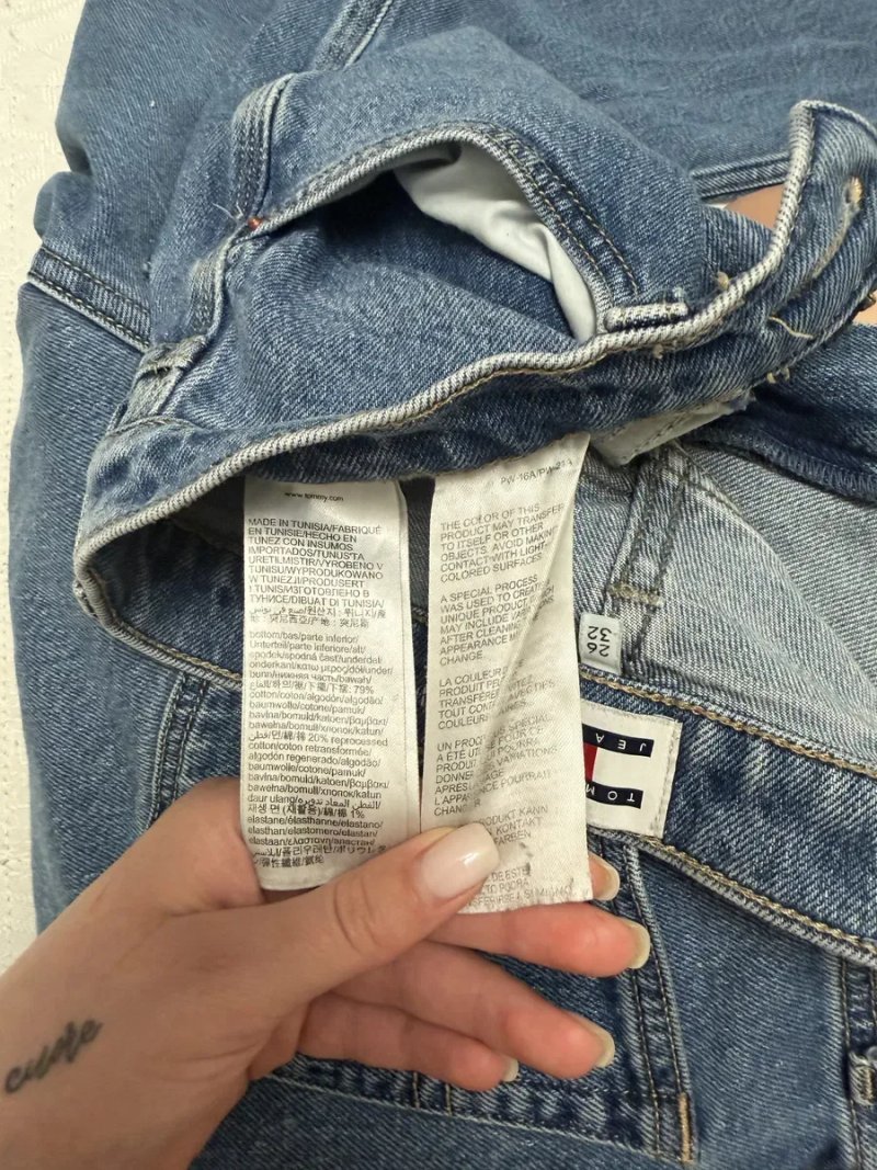 Оригінальні джинси Tommy Jeans Claire High Wide — фото 4