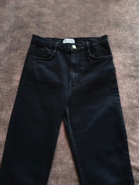 Оригінальні джинси ZARA висока посадка M / EUR 38