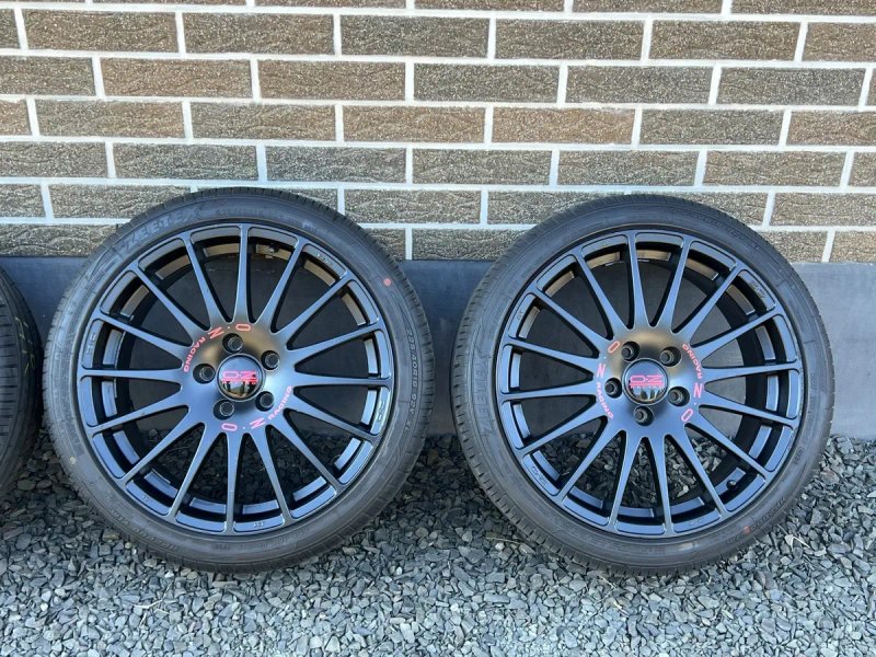 Оригінальні легкі топові титани OZ Racing Superturismo GT R18 225/40 5x112 ET50 8J 7мм 2024 VAG — фото 3