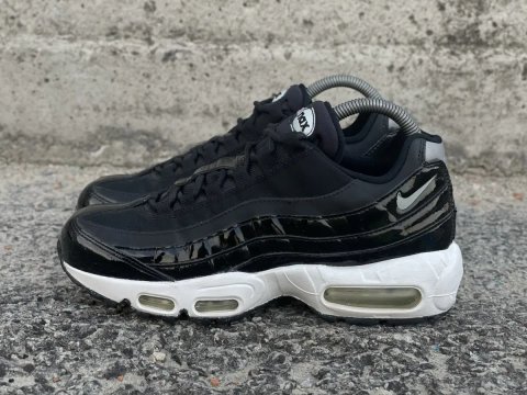 Оригінальні Nike Air Max 95 SE Premium жіночі кросівки найк аір макс оригинал кроси женские