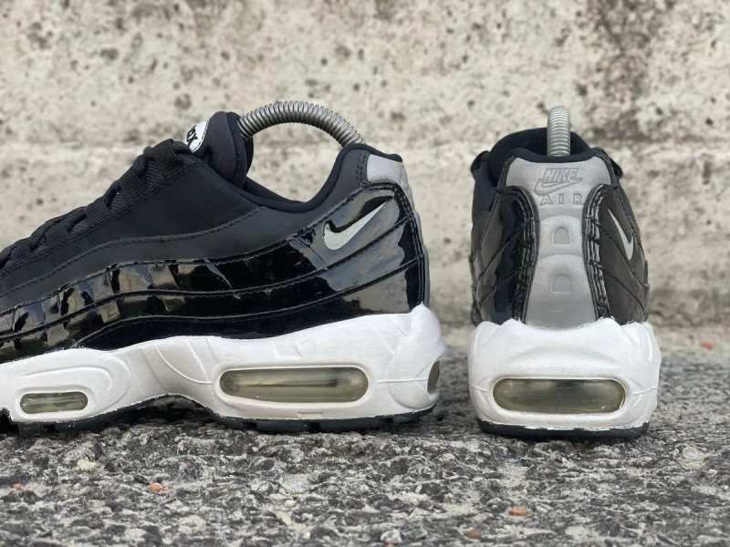Оригінальні Nike Air Max 95 SE Premium жіночі кросівки найк аір макс оригинал кроси женские — фото 3