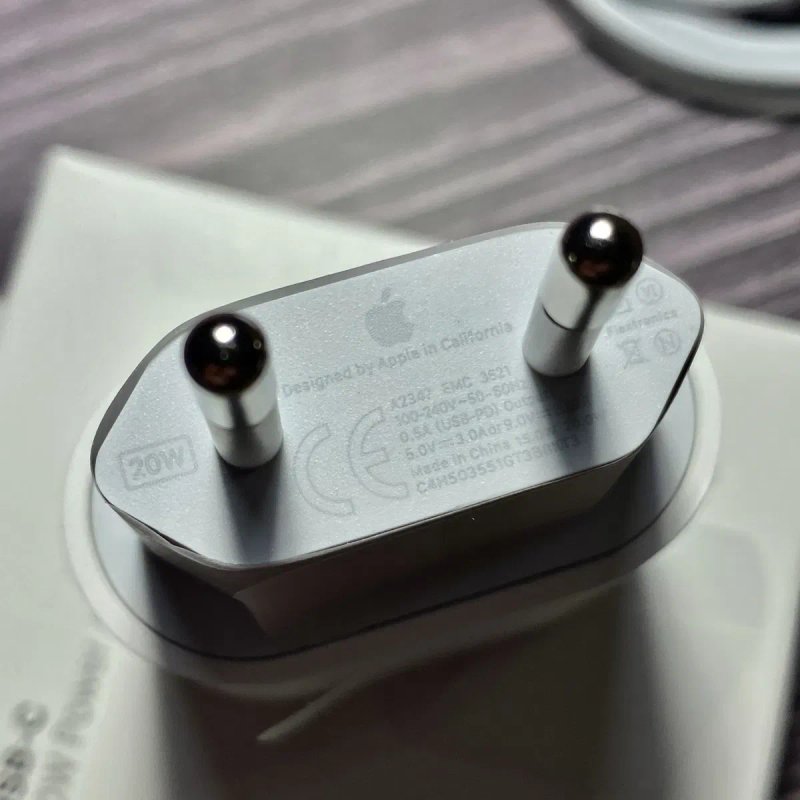 Оригінальний комплект зарядки Apple 20W | Type–C для Айфон 15-17 | OEM — фото 2