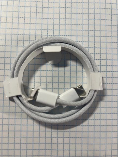 Оригінальний USB-C 60W Charge Cable 1m A2795 MW493AM/A