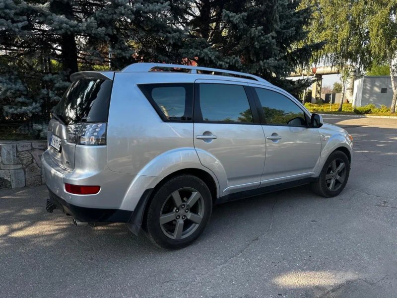 Outlander XL 3.0 Обслужен на 5000$ Максимальная комплектация — фото 7