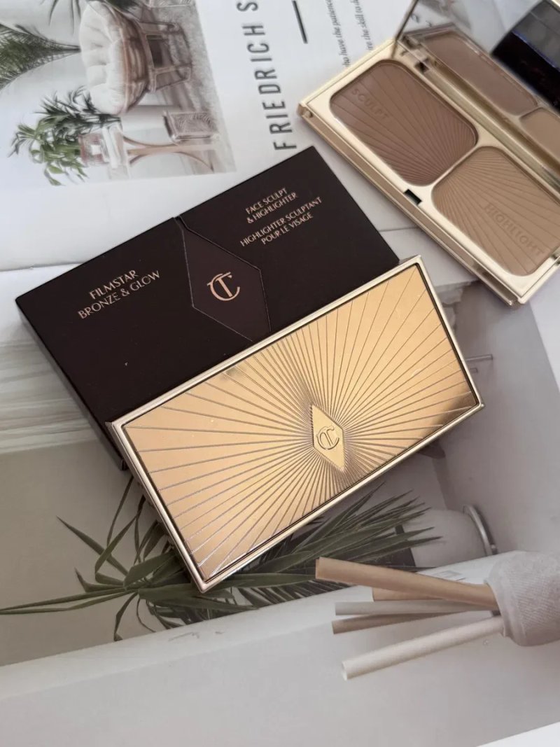 Палетка Charlotte Tilbury Filmstar Bronze & Glow Contour Duo — фото 2
