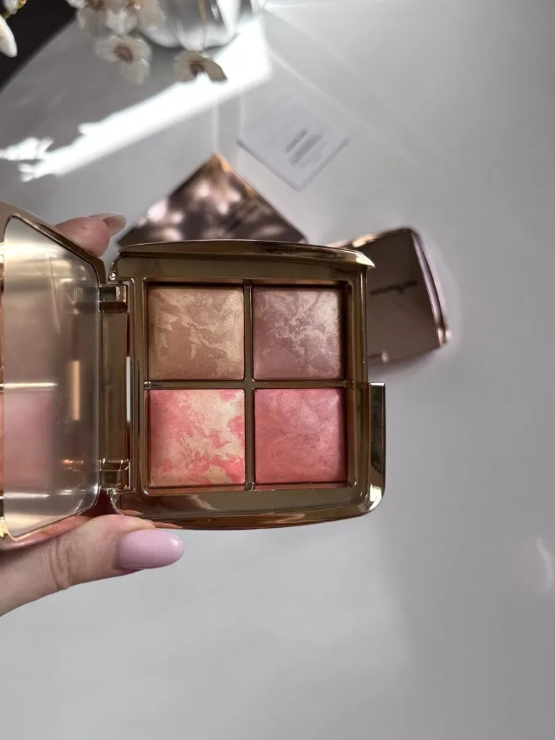 Палетка румян  Hourglass Ambient Lighting Palette — Flushed Edit — фото 5