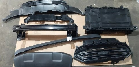 Панель опора  супорт жалюзі  Ford Ecosport 18-22 Телевізор GN1Z8A284AA Форд Екоспорт