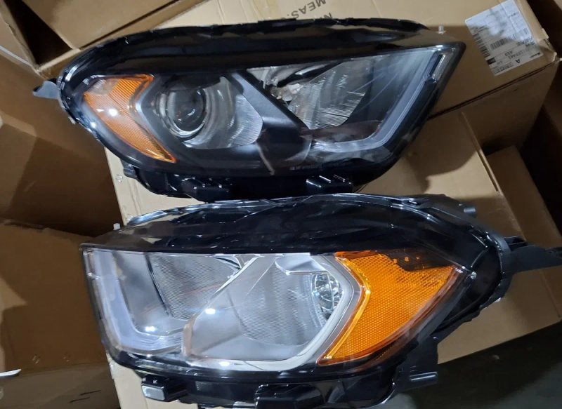 Панель опора  супорт жалюзі  Ford Ecosport 18-22 Телевізор GN1Z8A284AA Форд Екоспорт — фото 2