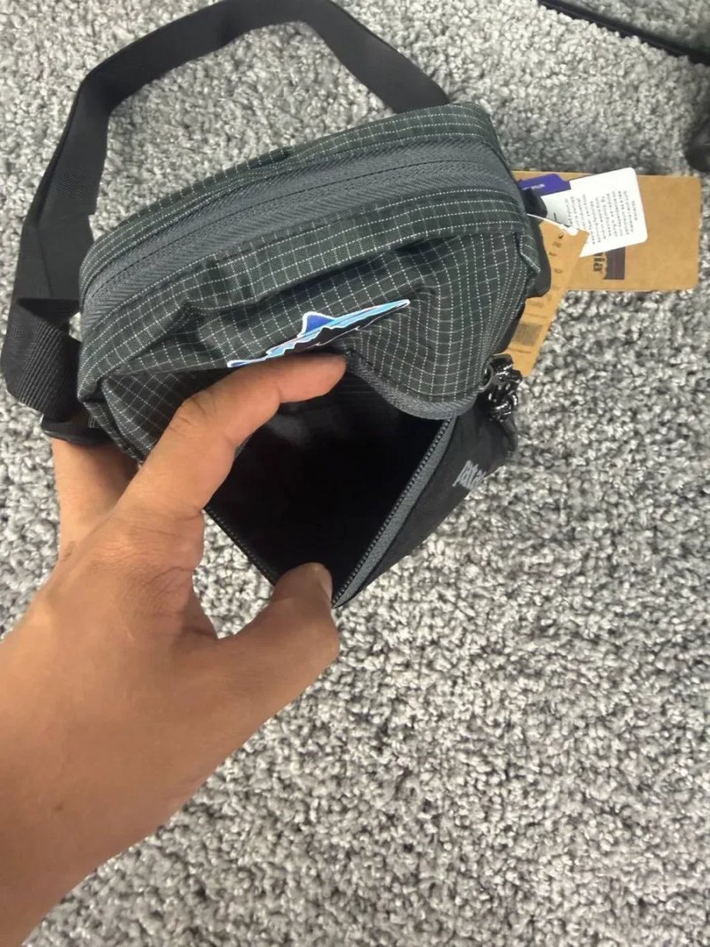 Patagonia Atom Sling Bag сумка через плече чоловіча чорна стильний дизайн | Сумка Патвгонія чорна унісекс | Кросбоді — фото 5