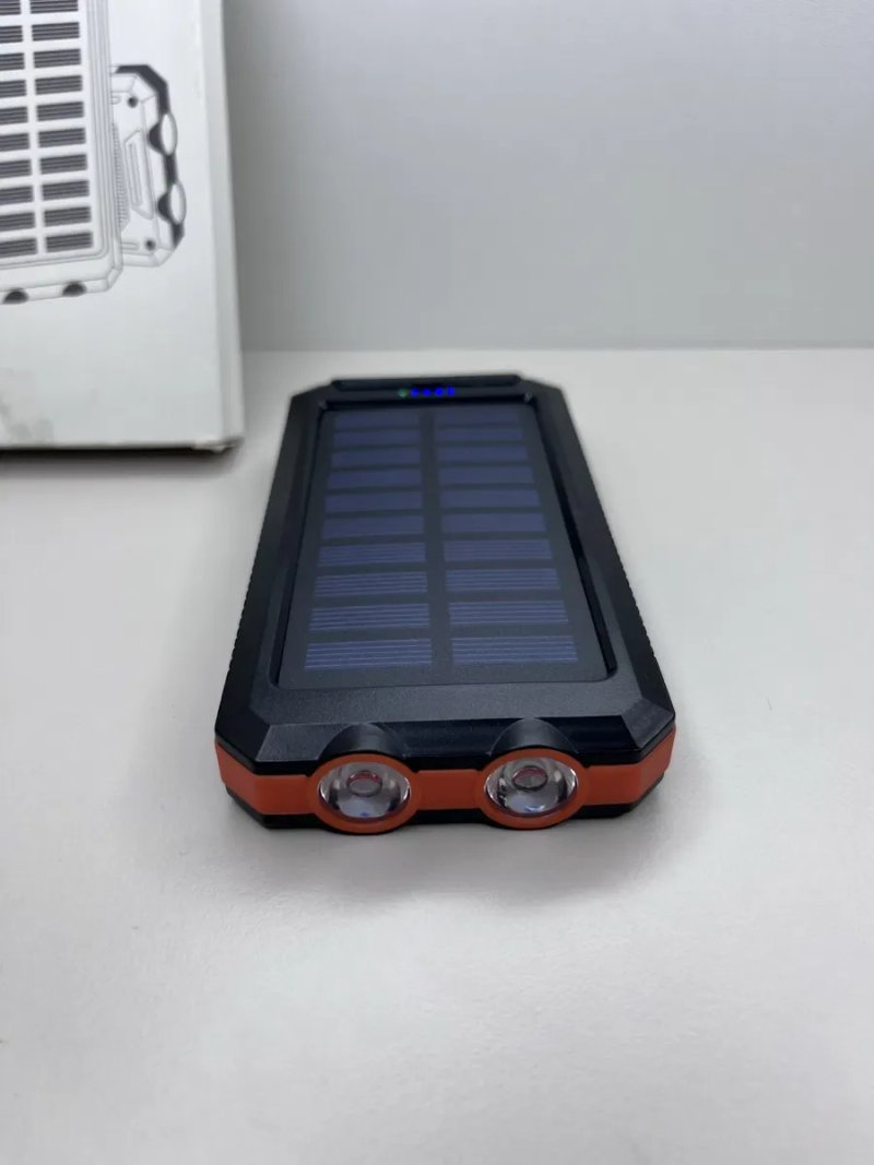 Павербанк на сонячній панелі Vikeri 26800mAh | Ліхтарик + Компас | Новий — фото 3
