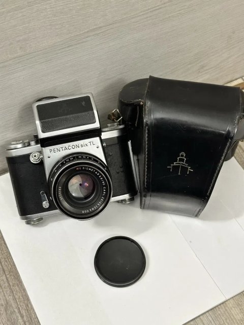 Pentacon Six TTL Biometar 2.8 / 80 . Carl Zeiss Jena DDR