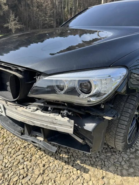 Передні фари ресталінг Bmw 7 F01/F02 ліва/права розборка