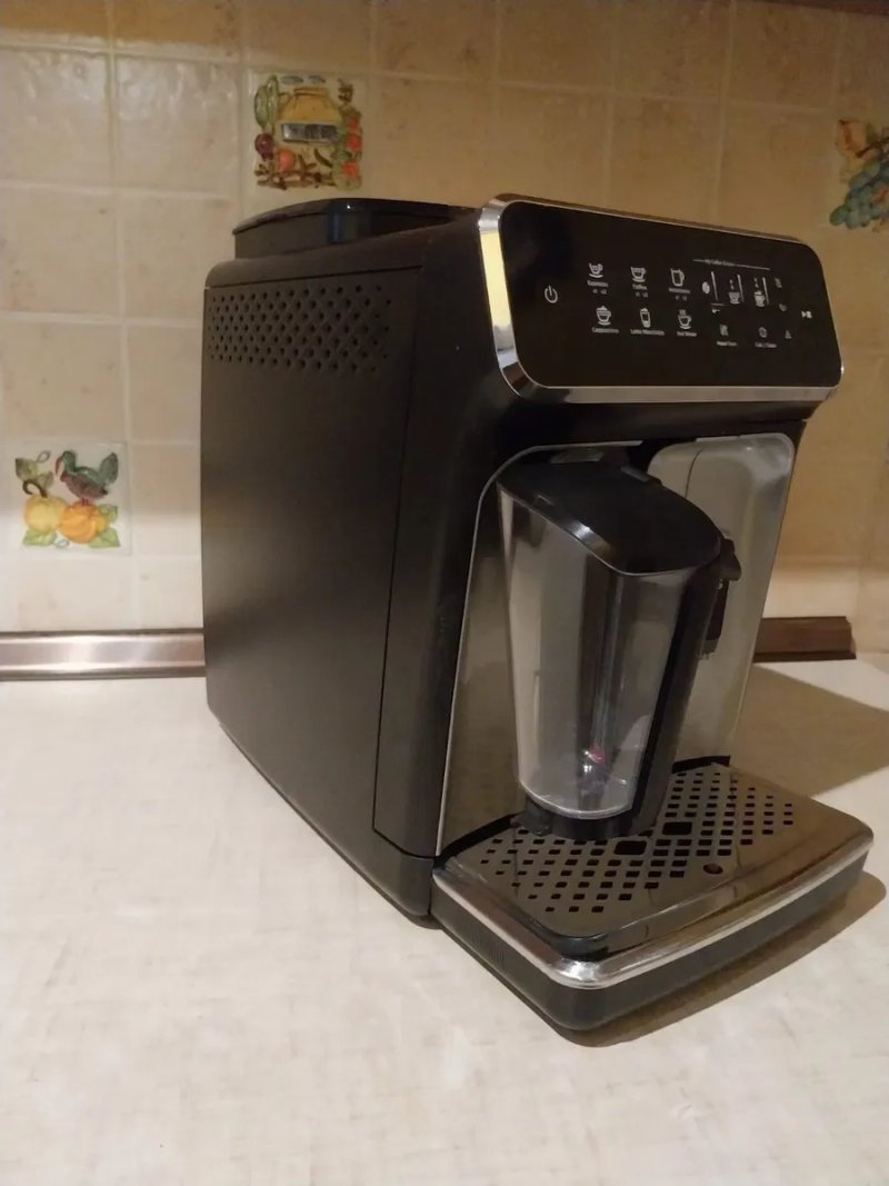 Philips 3200 Series з молочною системою LatteGo — фото 3